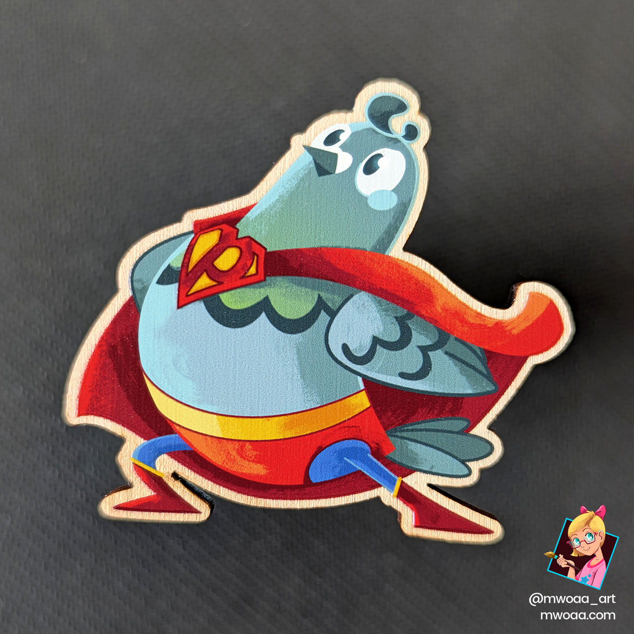 Geek Pigeons, Super pigeon | Pin's ou Magnet en bois – Image 2